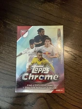 2021 Topps Chrome Soccer Blaster Box MLS Trading Card 6 Pink X-Fractor Parallels
