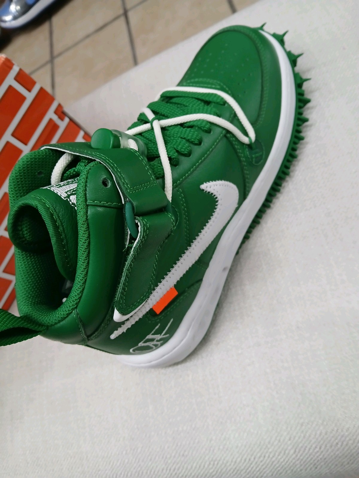 OFF WHITE X NIKE Taglia 8 Uomo Nike Off White x Air Force 1 SP Pelle Mid Verde Pino Virgil Abloh