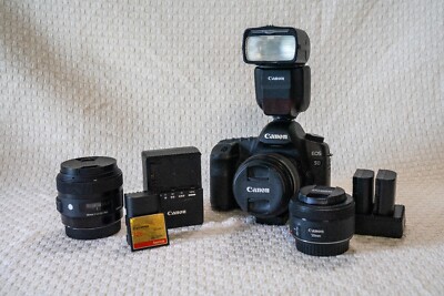 Canon EOS 5D MKII Camera Lenses: Canon 85mm 50mm Sigma 30mm 