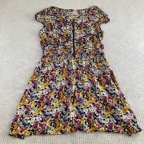 No Boundaries Size XL Bright Floral Zip 