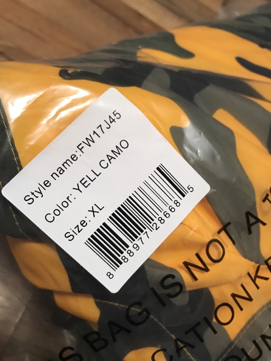 Supreme FW17 Hooded Logo Half Zip Pullover Jacket Men's Yellow Camo Size XL  NEW