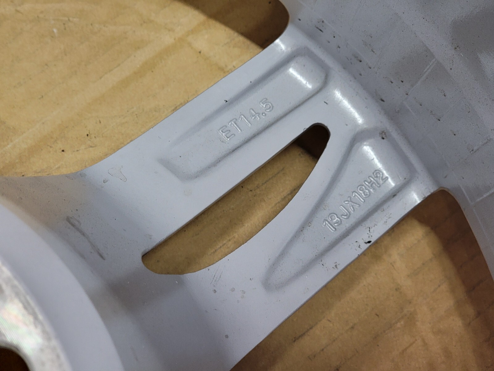LAMBORGHINI MURCIELAGO LP640 REAR HERMERA RIM WHEEL 