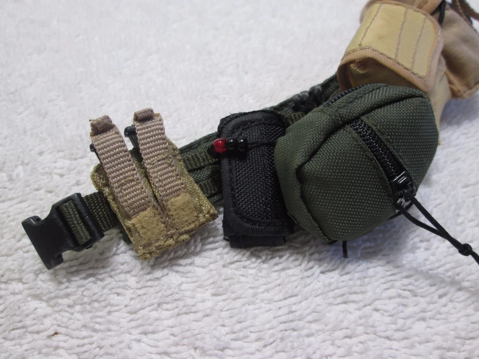 Cinto Navy Seal VBSS + bolsas PCU Ver. Acessório - Hot Toys 2007 - Imagem 4 de 4