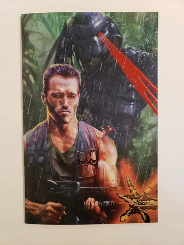 Predator Comic Fame Arnold Schwarzenegger Exclusive Spot Foil Variant Rudy Ao
