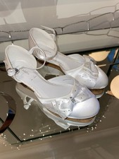 Gorgeous Little First Communion Shoes With Diamanté Details. Size Adult 1