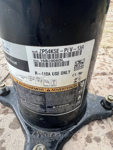 COPELAND SCROLL COMPRESSOR model  ZP54K5E - PFV-13R year 2016- 220v single ph