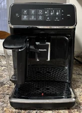 New Philips 3200 Series Fully Automatic Espresso Machine with LatteGo, EP3241/54