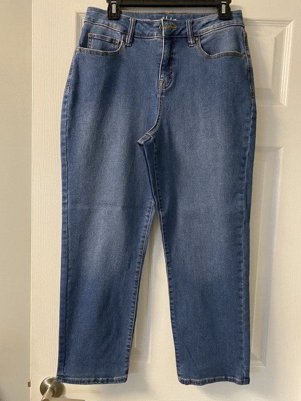 Women’s Style & Co Curvy Capri Jeans Size 10 Blue