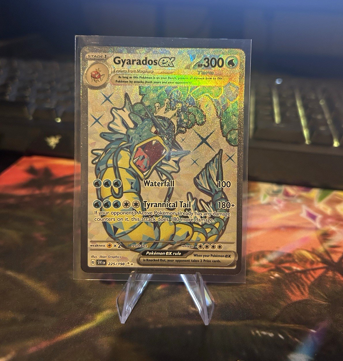 Gyarados ex 225/198 SV02: Paldea Evolved Ultra Rare Full Art Holo EN 2023 300HP