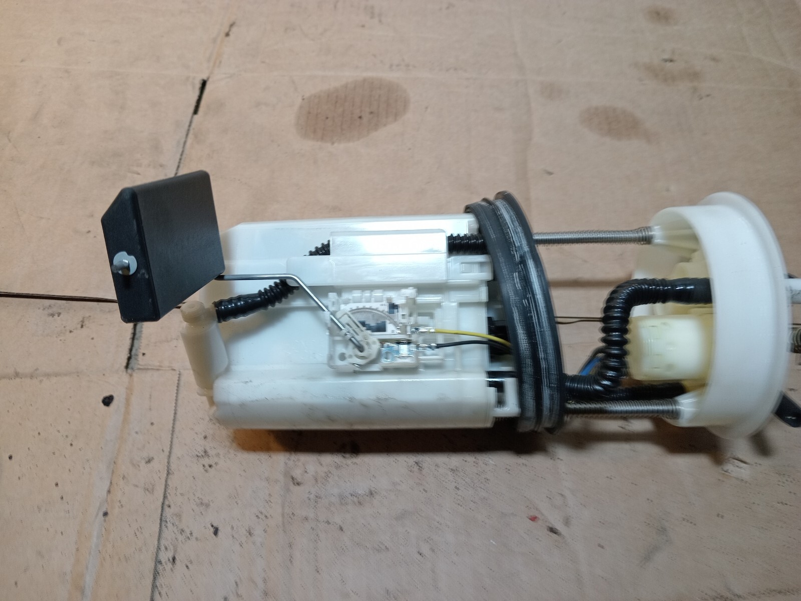 HONDA CIVIC TYPE R FN2 FUEL SEND AND PUMP ASSEMBLY 2009 101962 2300 eBay