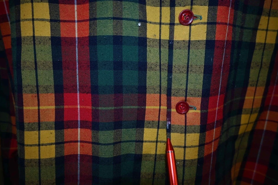 CAMISA DE HOMBRE VINTAGE AÑOS 50 ROOS BROS VERDE ROJO AMARILLO CUELLO BUCLE A CUADROS L Foto 4 de 4