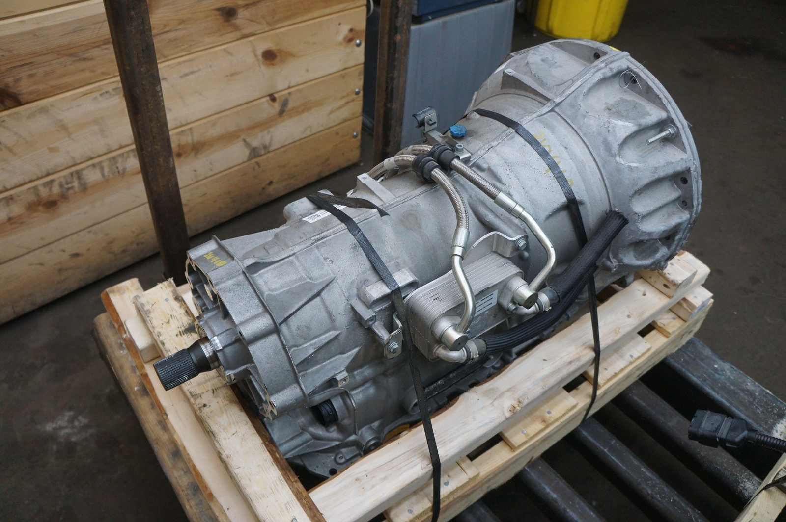 8-speed Automatic Transmission Gearbox Oem 670036207 Maserati Levante 2017+