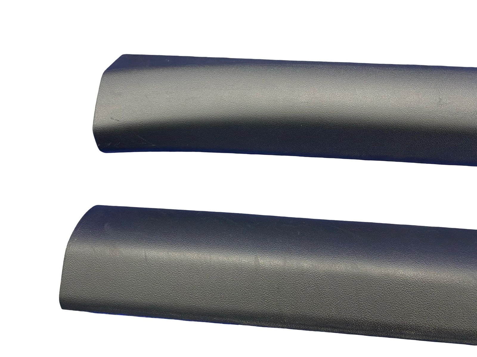 2008-2015 Audi R8 v10 Oem Front left right inner door sill trim cover panel set