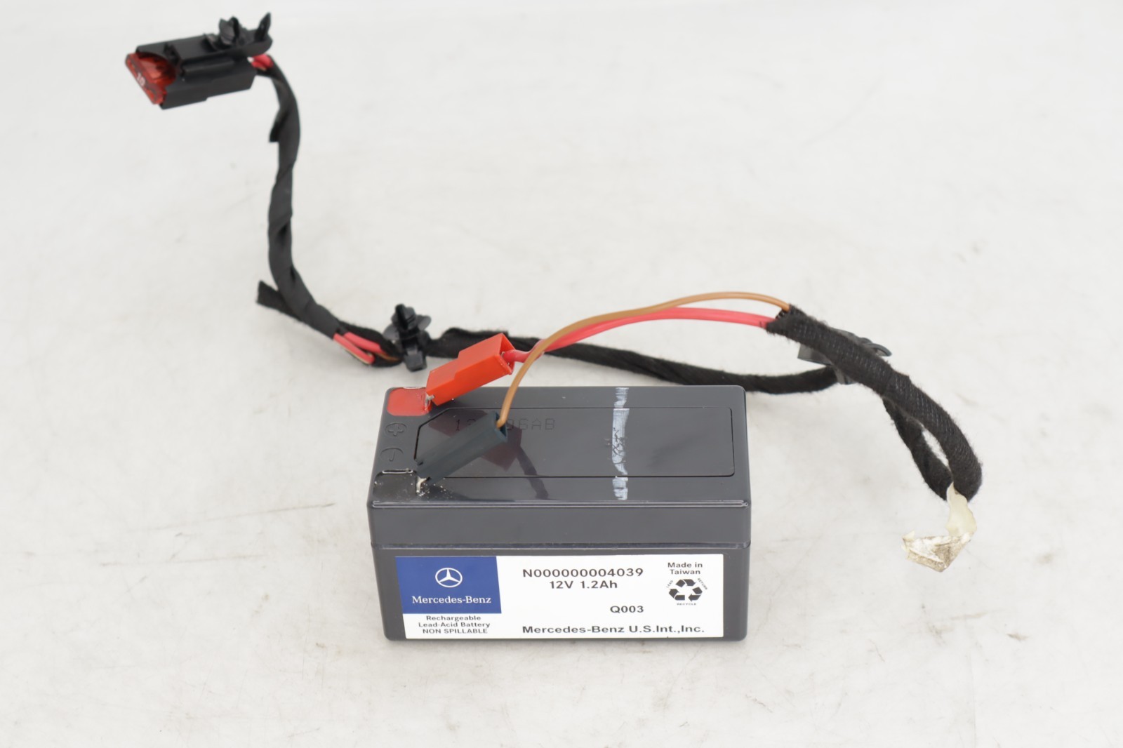 N00000004039 Auxiliary AUX Battery 12V 1.2AH for Mercedes Benz CL ML R ...