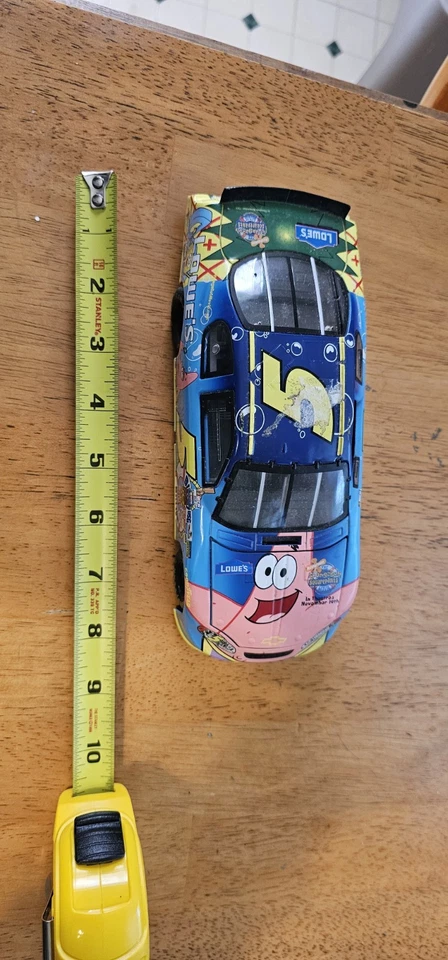 2004 Kyle Busch #5 Lowes/Spongebob  1/24 ELITE Monte Carlo  - Image 2 of 4