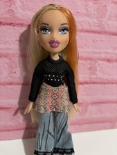 Cloe  Bratz Tokyo A Go Go Fashion Doll Used
