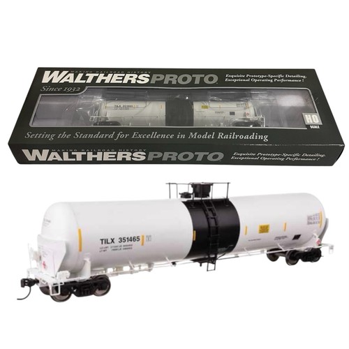 Coche cisterna Walthers 920-100784 HO 55' Trinity modificado 30.145 galones TILX 351465 | Zustand: New