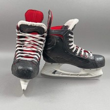 Bauer Vapor X500 Size 4.5 Intermediate Hockey...