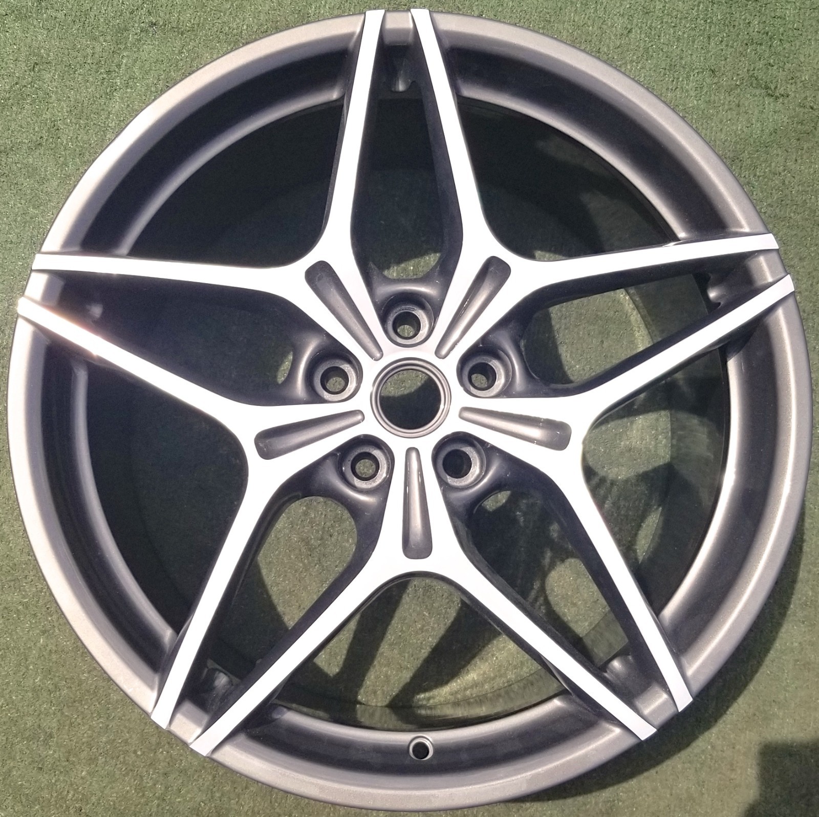 4 PERFECT Factory Ferrari California T Wheels Forged OEM Diamond Cut 20 inch Set