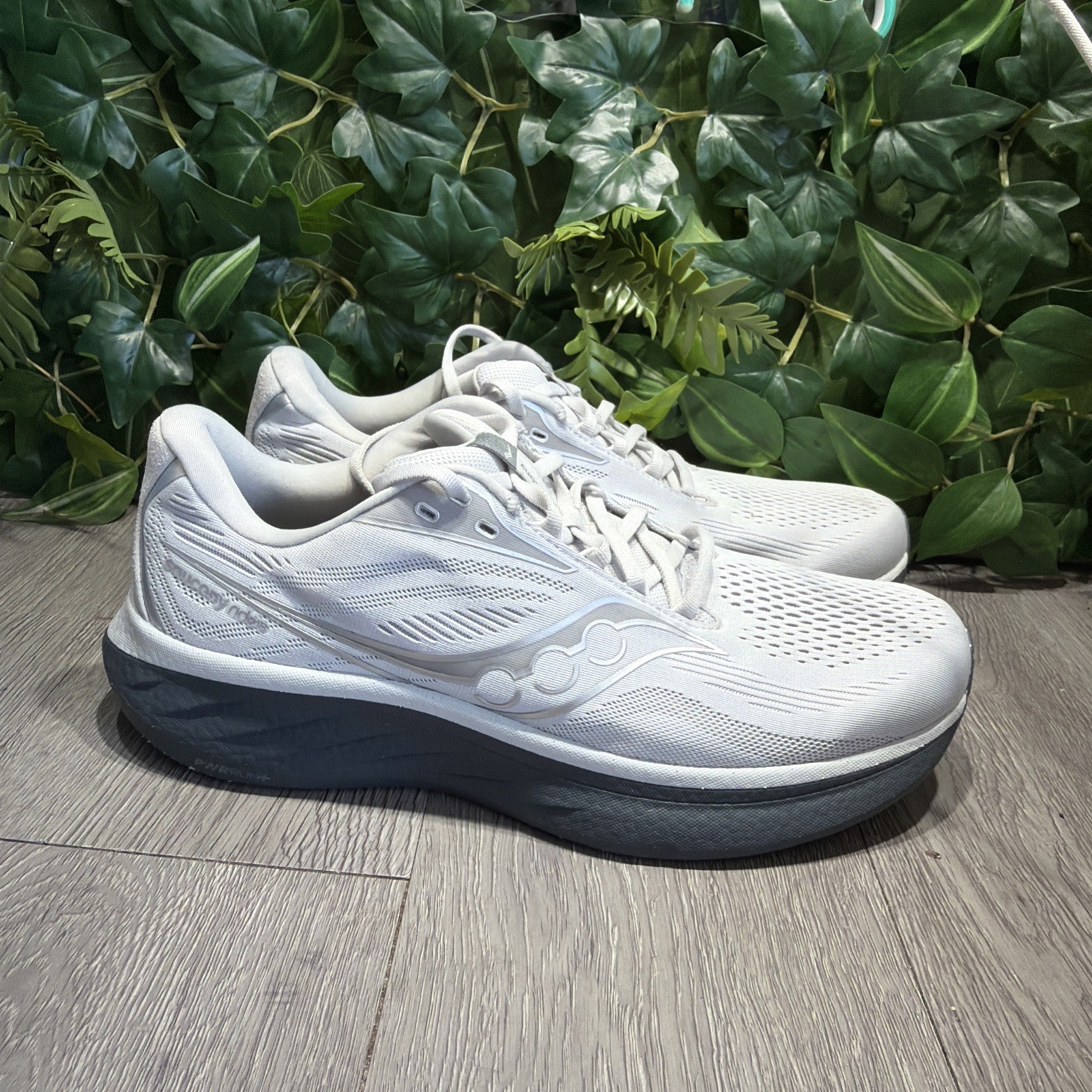 Size 11 W