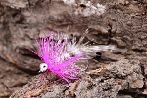 Seatrout Polar Magnus Pink Handgebunden Fliege Meerforellenfliege Winterfliege