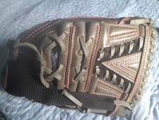 11" Fast Pitch Pro Series Dura Bond Lacing Softball Glove Gray With Pink...