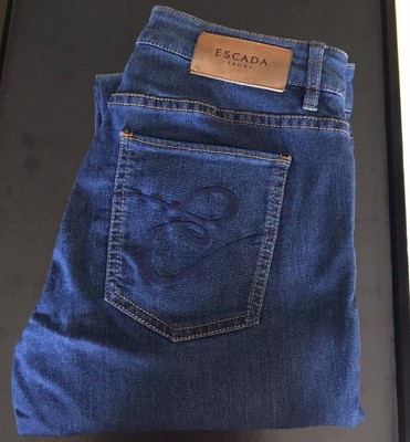 escada jeans