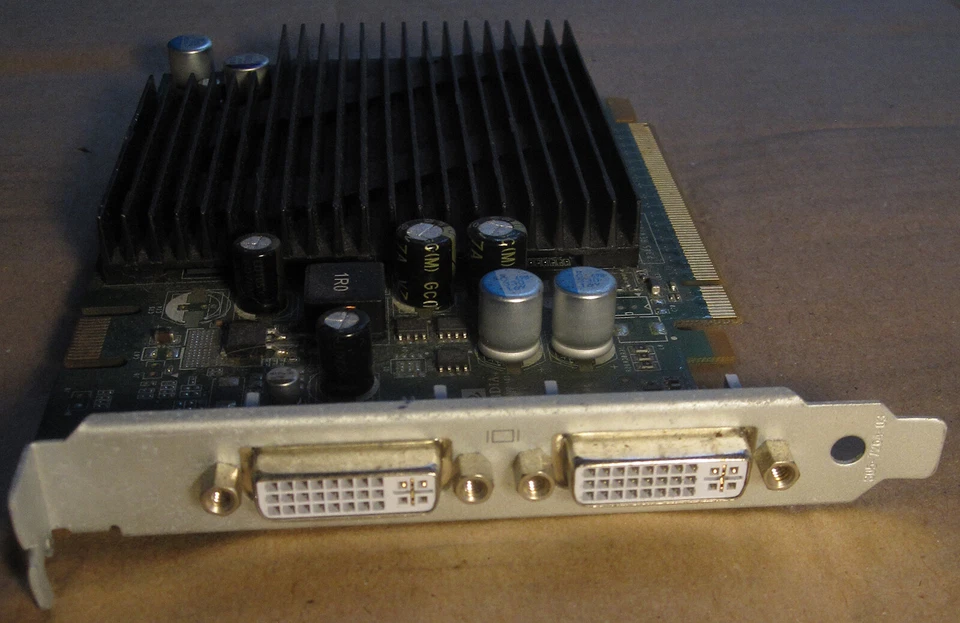 Apple Mac 630-7876/630T0002 GEFORCE 7300 GT 256MB PCI-E P345 - Image 4 of 4