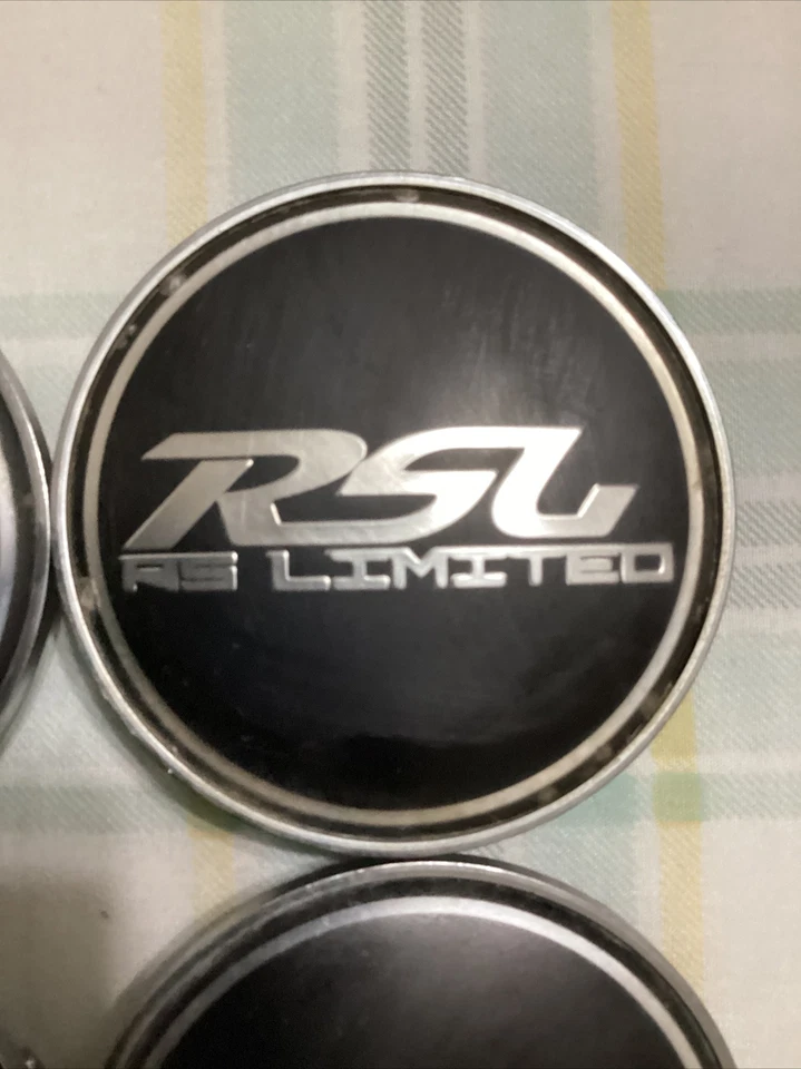 RSL Limited Borde Cromado con Inserto Negro y Dorado Tapacubos Tapacubos RSL-087 2 Foto 4 de 4