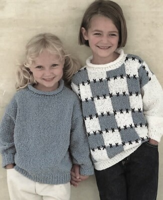 0087 BABY GIRLS DK JUMPERS KNITTING PATTERN 22