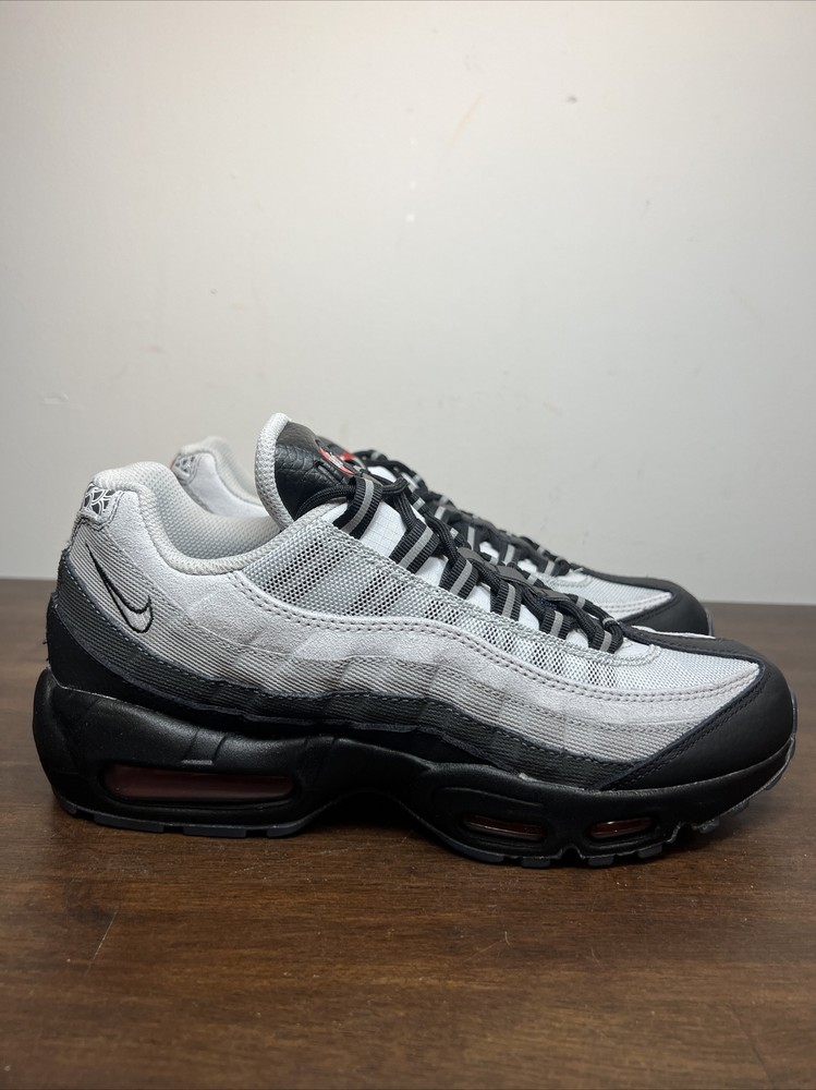 Nike Men’s Air Max 95 PRM DQ3979-001 Koi Fish Scales Shoes Black/White