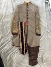 Men  s Sherwani, Info Western Brown 