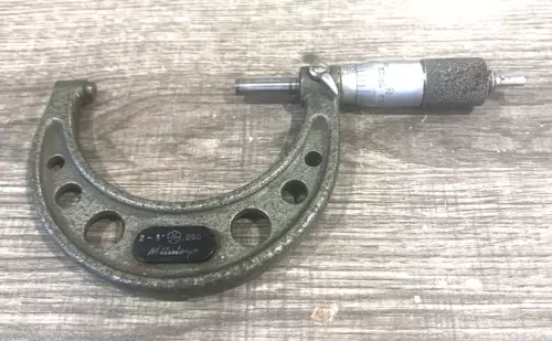 Mitutoyo 2"-3" Outside Micrometers .0001" w/ Carbide Tip