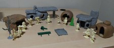 Vintage 1962 Marx Flintstones Play Set  Partial Set 