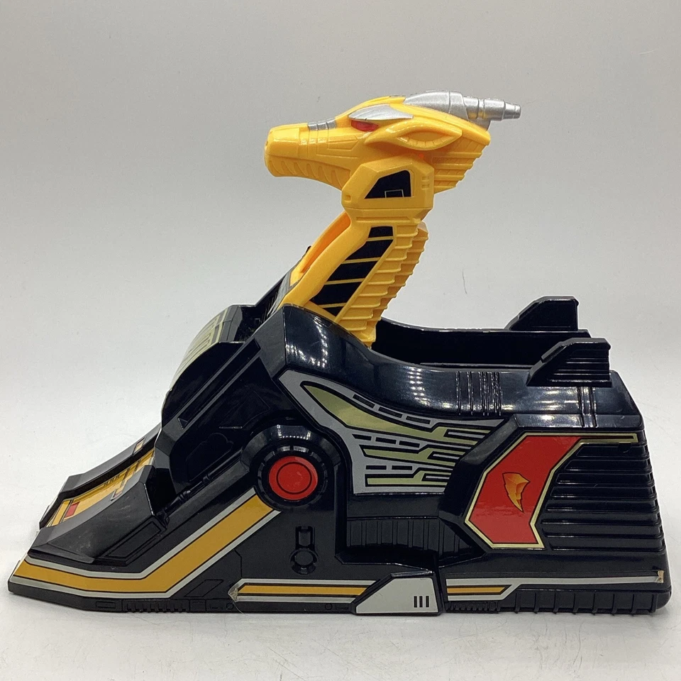 Power Rangers: Mighty Morphin - Equipo de Asalto Griffin Thunderzord Amarillo Foto 3 de 4