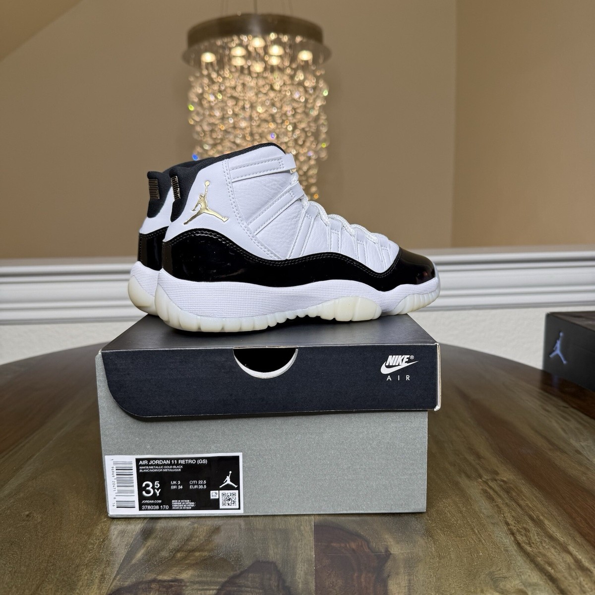 Jordan 11 DMP Gratitude Pre-School Size 3.5 Y Little Kids 378039