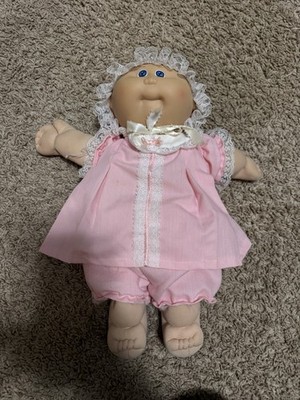 Vintage Cabbage Patch Kids Doll Xavier Roberts Soft Sculpted Collectible