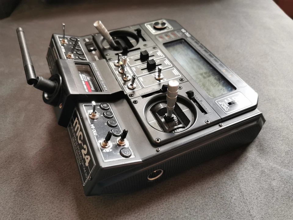 Graupner MC 24 Black Edition mit Profi Rom, Hott Telemetrie intern und Extras! - Bild 3 von 4