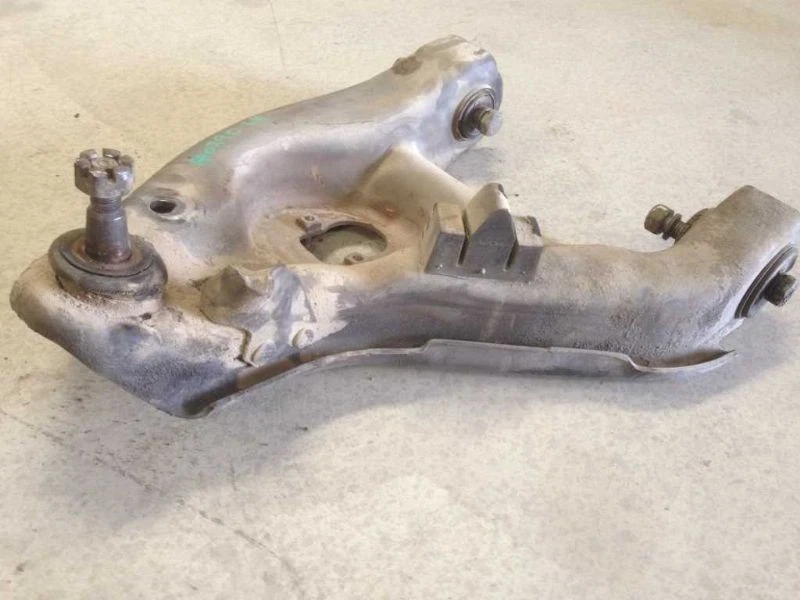 88-94 95 96 97 98 99 CHEVY 3500 PICKUP DELANTERO LH BRAZO DE CONTROL INFERIOR 4X2, 118K! Foto 3 de 4