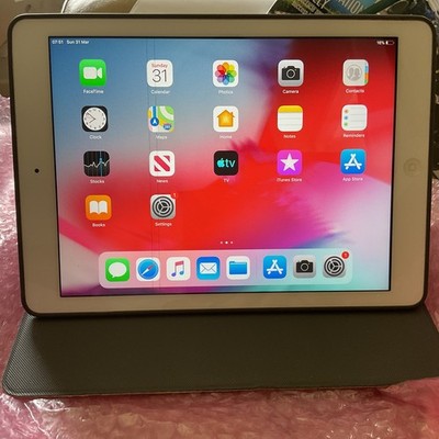 Apple iPad Air 1st Gen. 16GB, Wi-Fi, 9.7in - Silver for sale