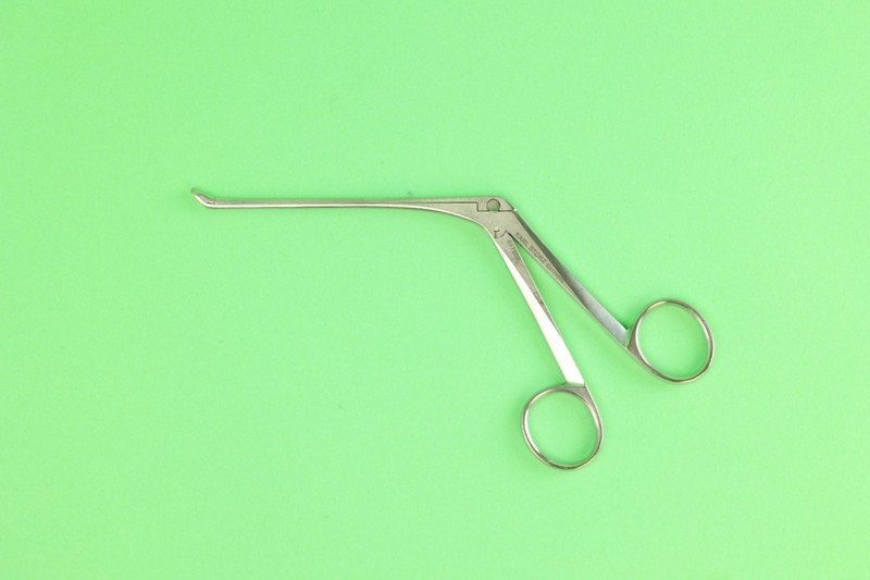 Karl Storz Struempel-Voss 45º Up Nasal Forceps ENT Instrument 457000 MRG10854
