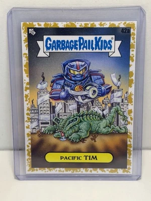 2023 Garbage Pail Kids Intergoolactic Mayhem #42a PACIFIC TIM Gold /50 - Bild 1 von 2