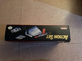 Nintendo NES Action Set Home Console - White/Gray Complete In Box