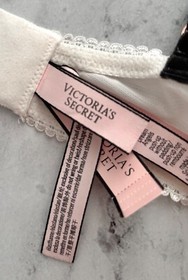 Victoria's Secret Dream Angels Unlined Uplift w/ Sling Coconut White Lace Bra