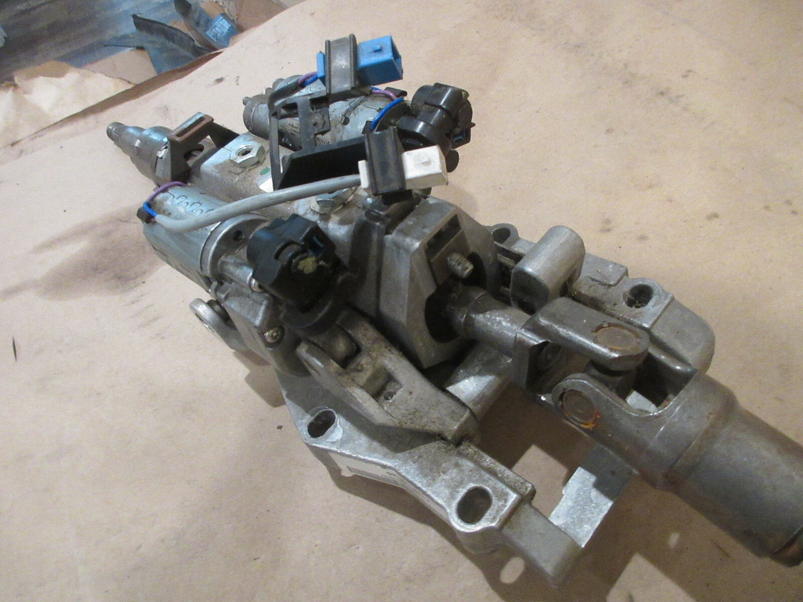 Ferrari California - Steering Column Assembly No Ignition Switch - P/N 236210