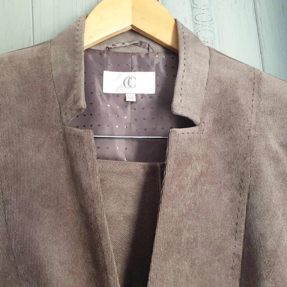 Traje CC Marrón Claro Taupe Aguja Talla 14/12 Parche Brazo Country Foto 2 de 4