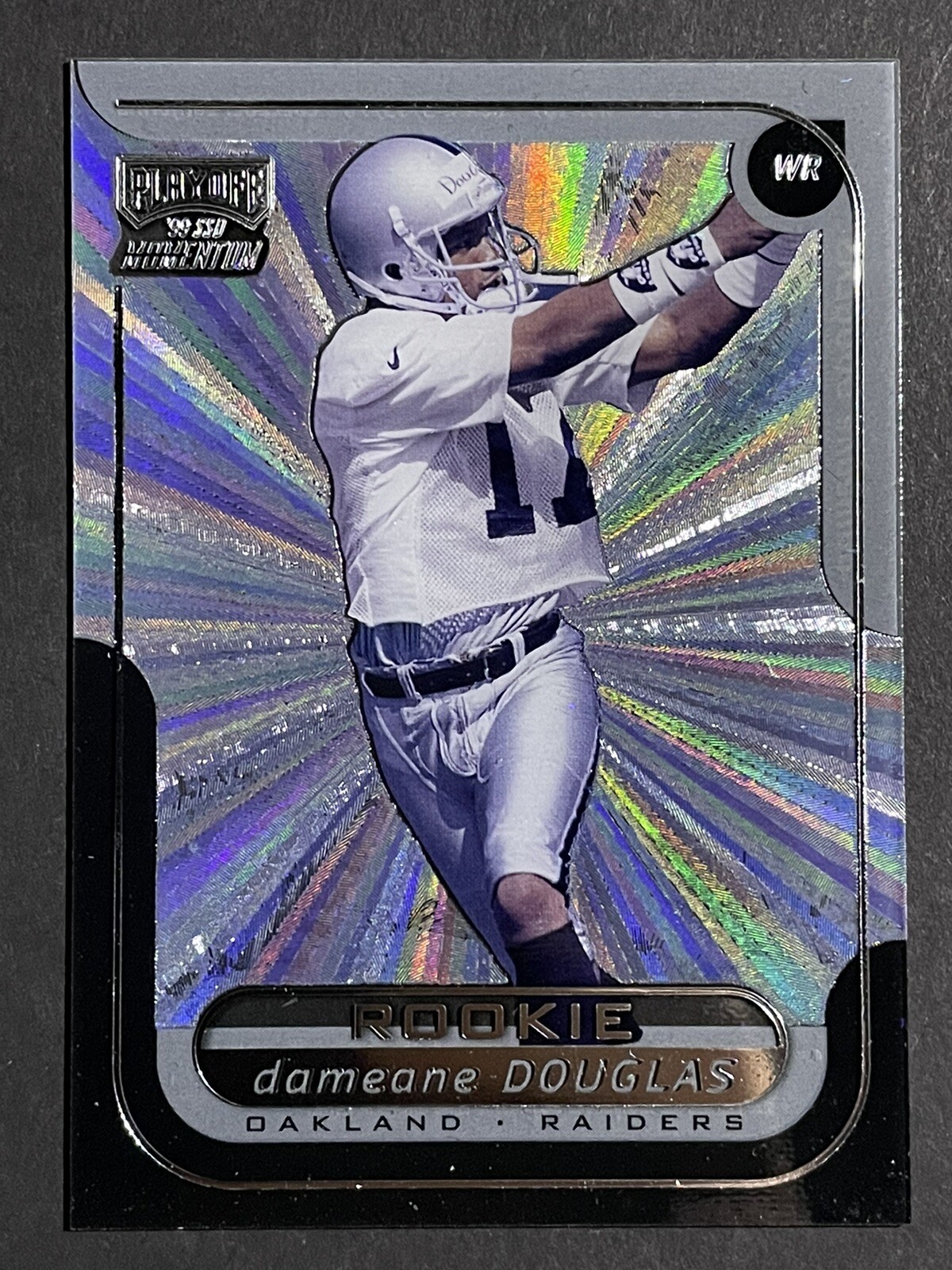 1999 Playoff Momentum SSD Dameane Douglas Rookie Card - Raiders