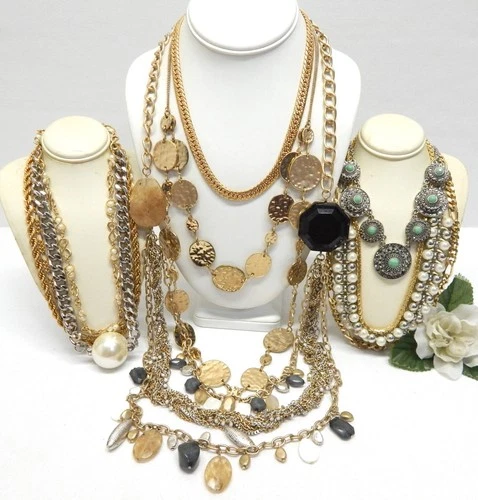 VINTAGE TO NOW GOLD & SILVER TONE FASHION/COSTUME JEWELRY NECKLACE LOT