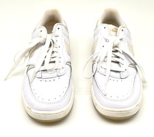 Nike Women's Gamma Force Court Lace Up Sneakers (White/Bone/Gum) - Size 9.0