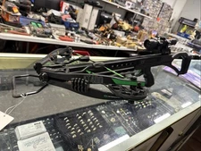 Centerpoint AT400 Crossbow  With Scope